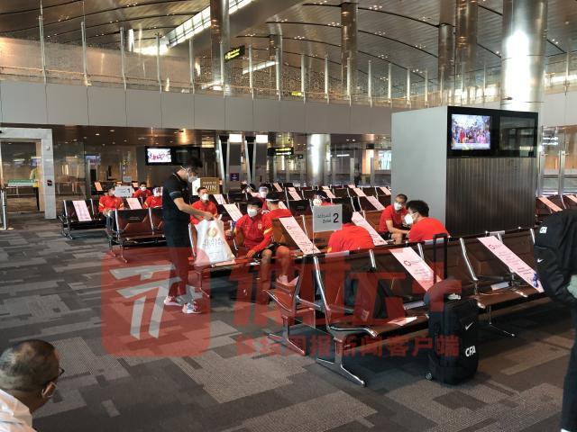 7m体育官网-国足转战沙迦备战12强赛 队员：感觉比回家还快