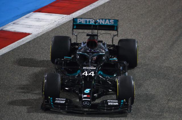 7m体育官网-梅赛德斯不快未必是烟雾弹 后期改良能力定胜负